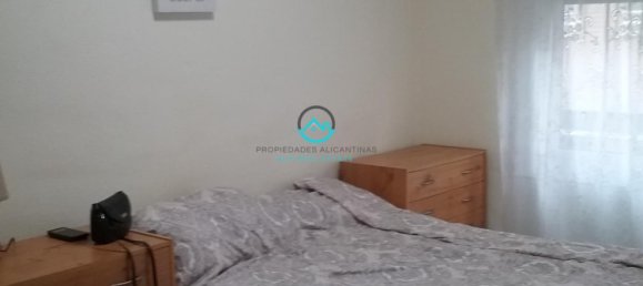 Apartamento de 4 dormitorios en Campoamor, Spain No. 173854 15