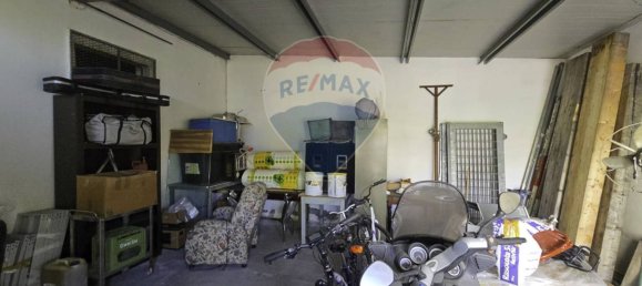 4 bedrooms House in Pescara, Italy No. 33786 9