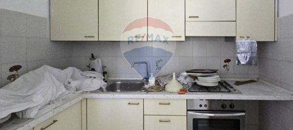 4 bedrooms House in Pescara, Italy No. 33786 8