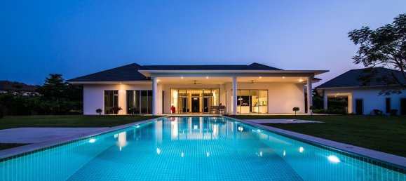 4 bedrooms Cafe / restaurant in Hua Hin, Thailand No. 7011 4