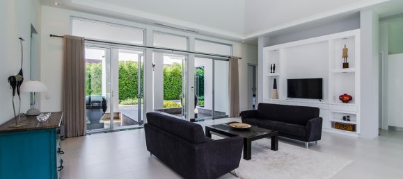 4 bedrooms Cafe / restaurant in Hua Hin, Thailand No. 7011 9