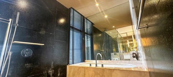 3 bedrooms Condo in Bangkok, Thailand No. 6358 17