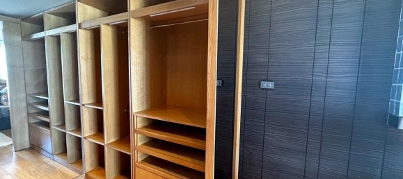 3 bedrooms Condo in Bangkok, Thailand No. 6358 11