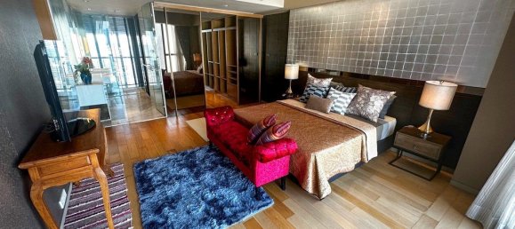 3 bedrooms Condo in Bangkok, Thailand No. 6358 10