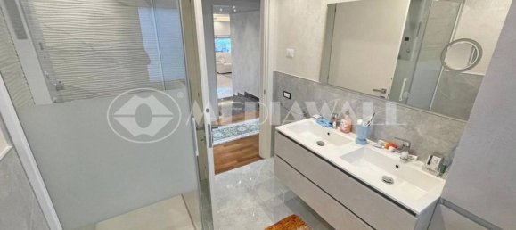 7 rooms Villa in Pordenone, Italy No. 37587 27