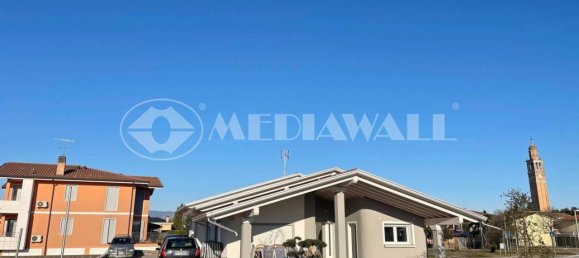 7 rooms Villa in Pordenone, Italy No. 37587 41