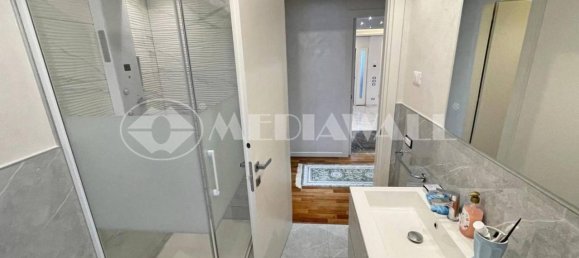 7 rooms Villa in Pordenone, Italy No. 37587 24