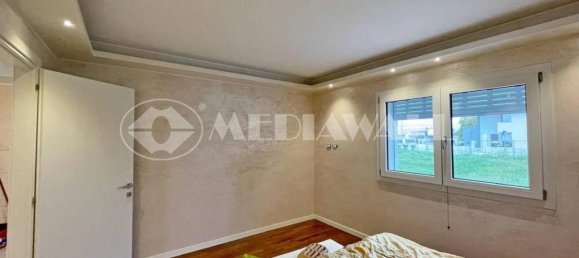 7 rooms Villa in Pordenone, Italy No. 37587 33