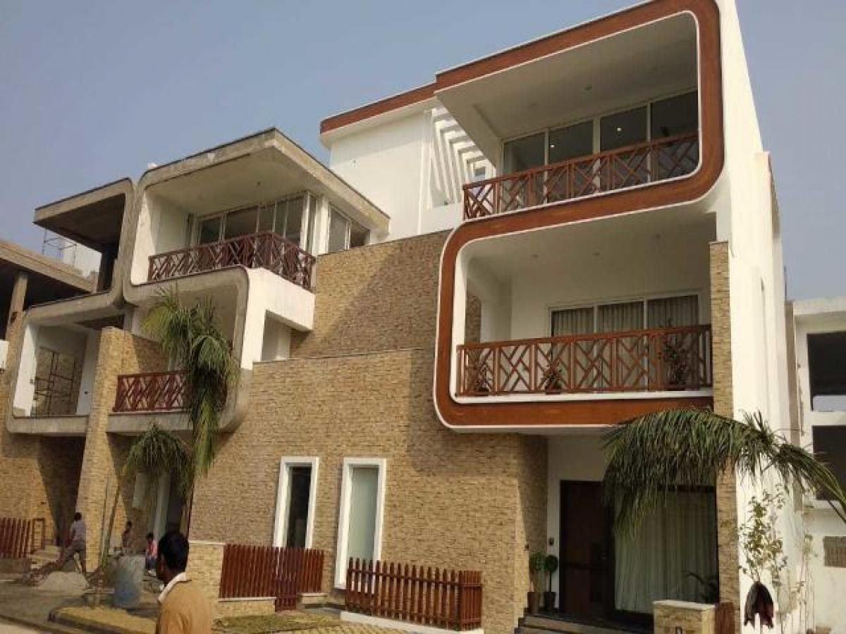 4 غرف نوم منزل في Lucknow, India رقم 18531