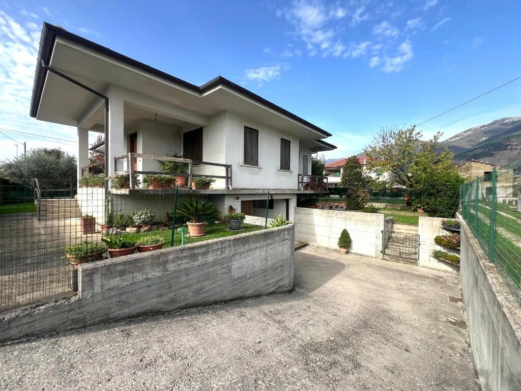 3 Schlafzimmer Villa in Sora, Italy, Nr. 55825