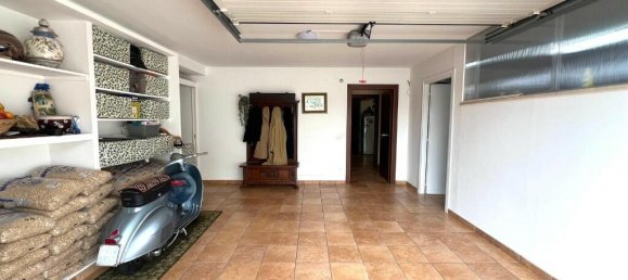 3 Schlafzimmer Villa in Sora, Italy, Nr. 55825 20