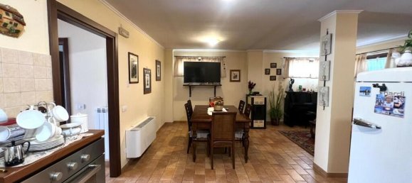 3 Schlafzimmer Villa in Sora, Italy, Nr. 55825 7