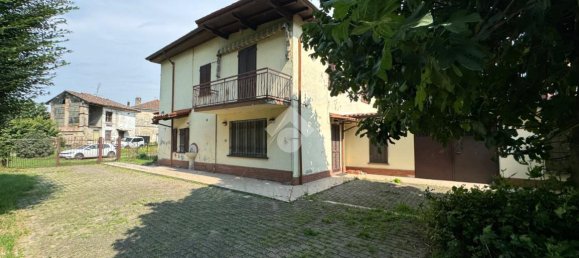 Дом с 5 комнатами в Сан Дзеноне аль По, Италия № 66413 2