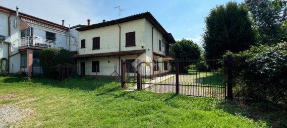 Дом с 5 комнатами в Сан Дзеноне аль По, Италия № 66413 7