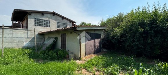 Дом с 5 комнатами в Сан Дзеноне аль По, Италия № 66413 8