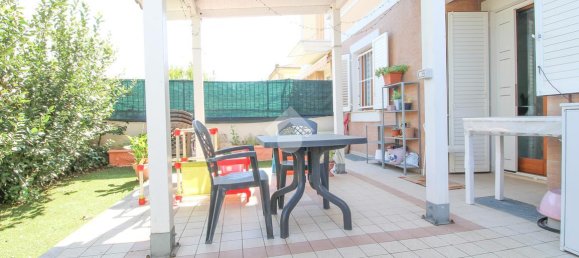 2 rooms Apartment in San Benedetto del Tronto, Italy No. 14831 27