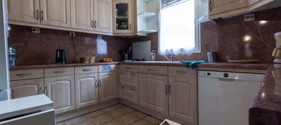 Casa T4 em Jouy-le-Moutier, France N.º 165885 6