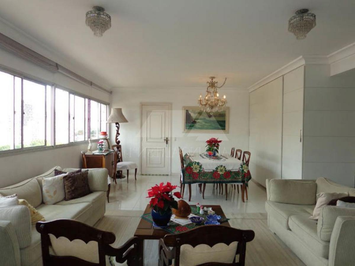 3 bedrooms Apartment in Sao Paulo, Brazil No. 584482