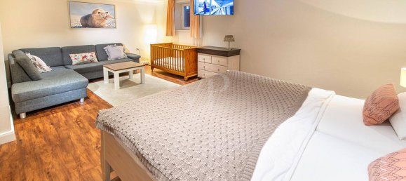 21 room House in Friesland, Germany No. 195102 18