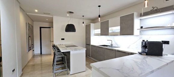 3 غرف نوم شقة في Marbella, Spain رقم 189649 4