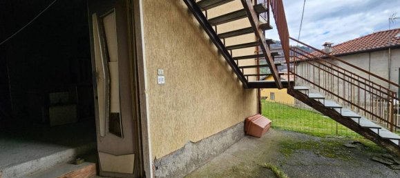 Villa de 8 habitaciónes en Sovere, Italy No. 42236 40