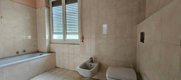 Villa de 8 habitaciónes en Sovere, Italy No. 42236 33