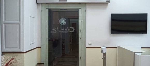 6 bedrooms Apartment in Naples, Italy No. 201806 20