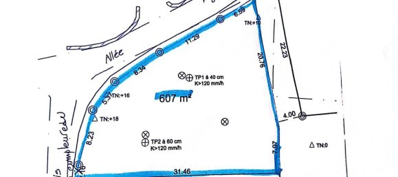 607m² Land in Celles-sur-Belle, France No. 102761 3