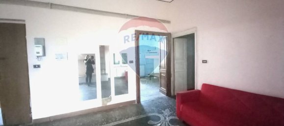 Apartamento de 6 habitaciónes en Genoa, Italy No. 31666 6