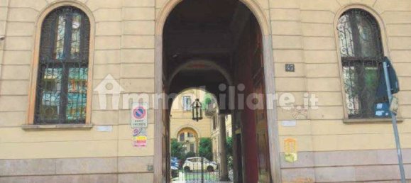 3 bedrooms Apartment in Milan, Italy No. 240600 3