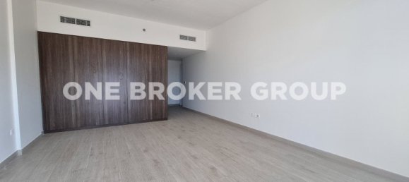 Квартира с 3 спальнями в Умм-Сукейм, ОАЭ № 1478 10