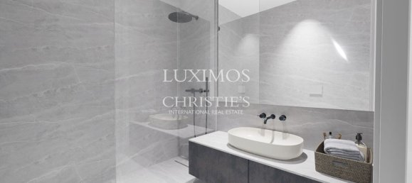 4 bedrooms Villa in Porto, Portugal No. 117686 20