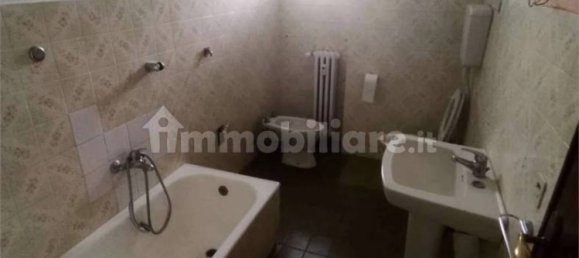 2 bedrooms Apartment in Tortona, Italy No. 343182 7