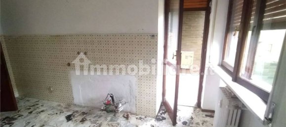 2 bedrooms Apartment in Tortona, Italy No. 343182 4