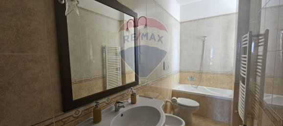 Квартира с 3 спальнями в Трани, Италия № 318665 31