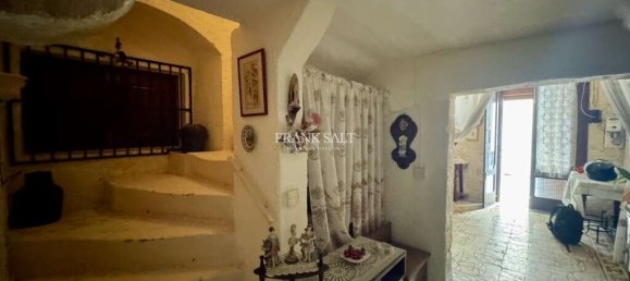 4 chambres Maison à Zebbug, Malta No. 2754 5