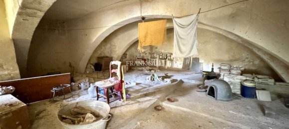 4 chambres Maison à Zebbug, Malta No. 2754 9