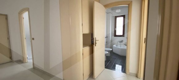 Apartamento de 5 divisões em Cerignola, Italy N.º 24939 16