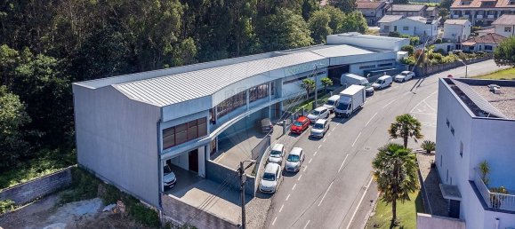 1076m² Warehouse in Pacos de Ferreira, Portugal No. 52112 4