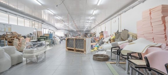 1076m² Warehouse in Pacos de Ferreira, Portugal No. 52112 11