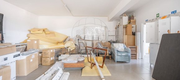 1076m² Warehouse in Pacos de Ferreira, Portugal No. 52112 20