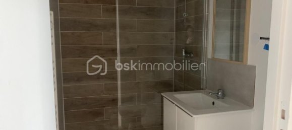 Duplex T1 em Coutras, France N.º 287766 3