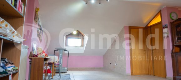 4 غرف نوم فيلا في Parete, Italy رقم 323027 25