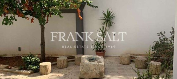 4 bedrooms Villa in Saint Paul's Bay, Malta No. 11147 17