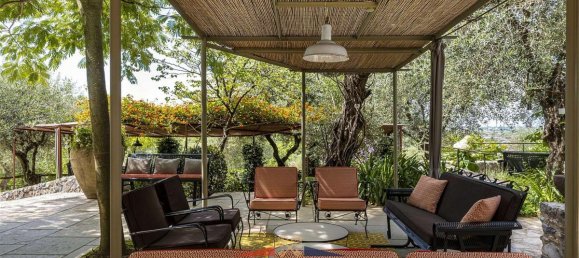 12 bedrooms Villa in Camaiore, Italy No. 440 8