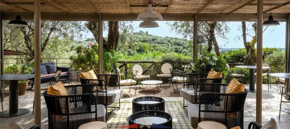 12 bedrooms Villa in Camaiore, Italy No. 440 3