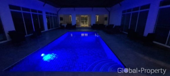 6 bedrooms Cafe / restaurant in Pattaya, Thailand No. 3682 16