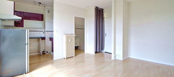 Studio in Vernouillet, France No. 178596 11