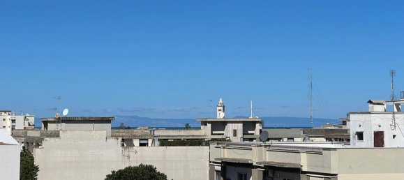 Ático de 3 habitaciónes en Trani, Italy No. 156482 14