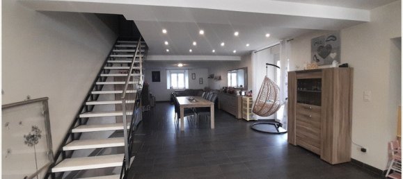 5 bedrooms House in Saint-Ouen-les-Parey, France No. 253038 2